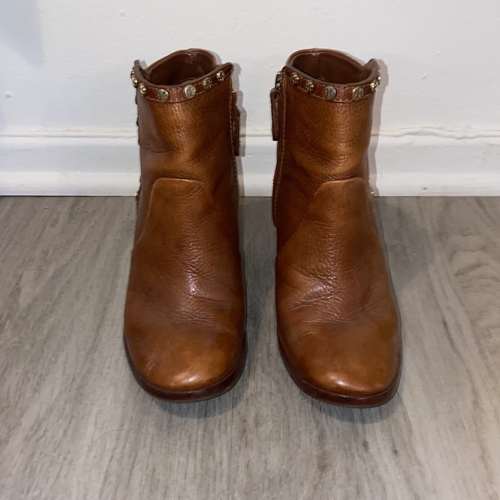 Tory Burch Boots 👢 - Picture 2 of 5